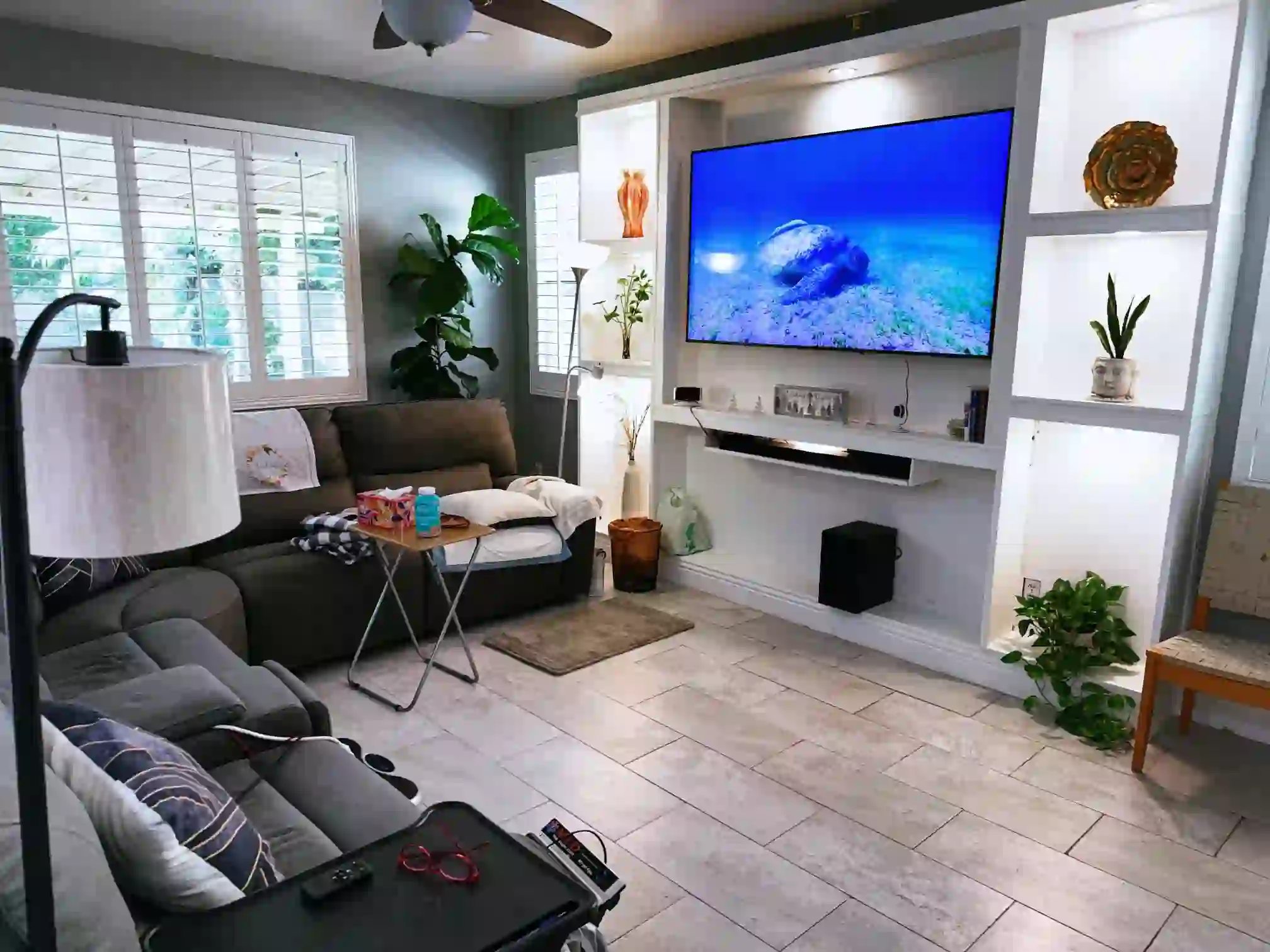 A thumbnail for a clickable image of the living room.