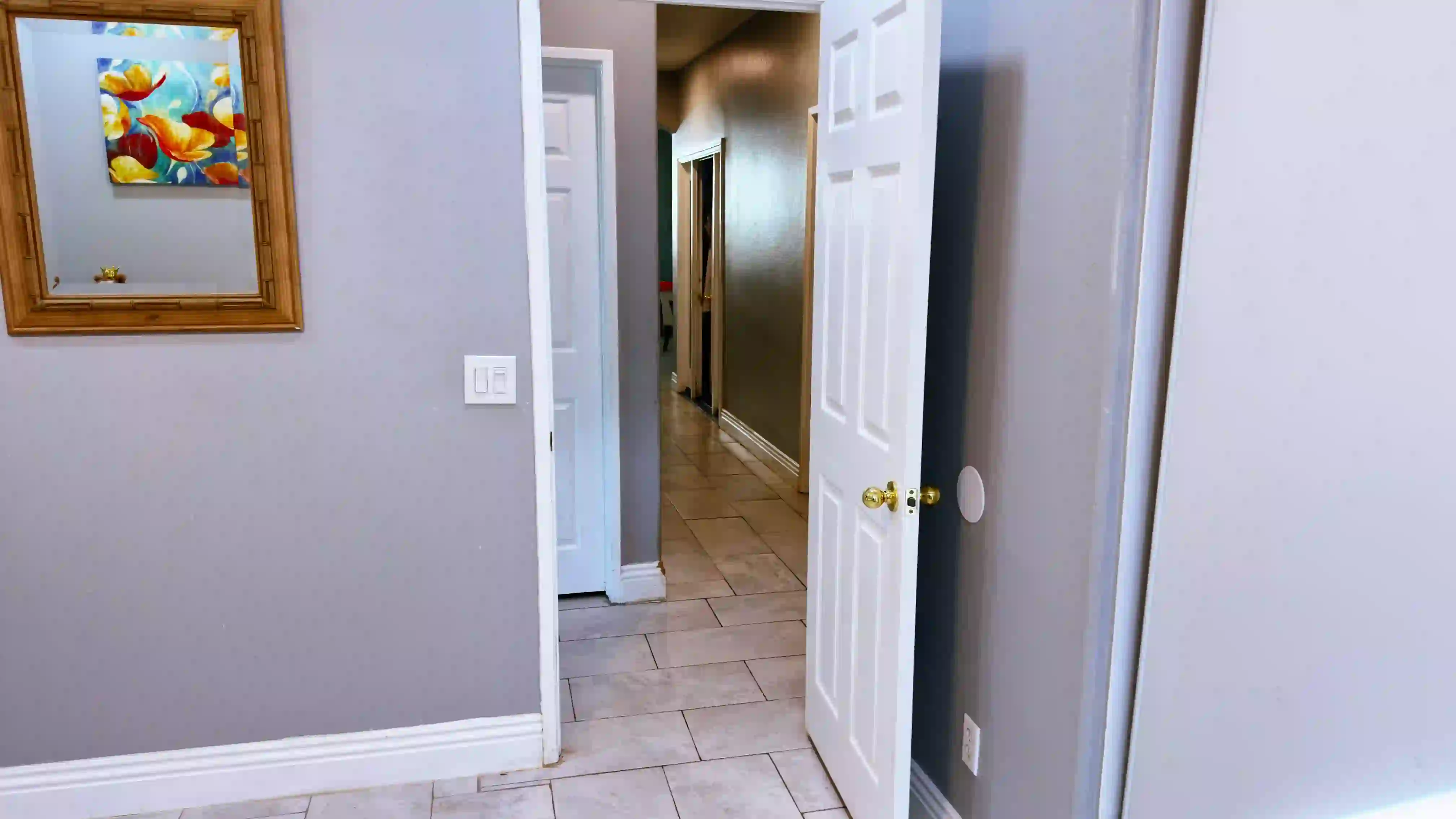 A thumbnail for a clickable image of an available bedroom.